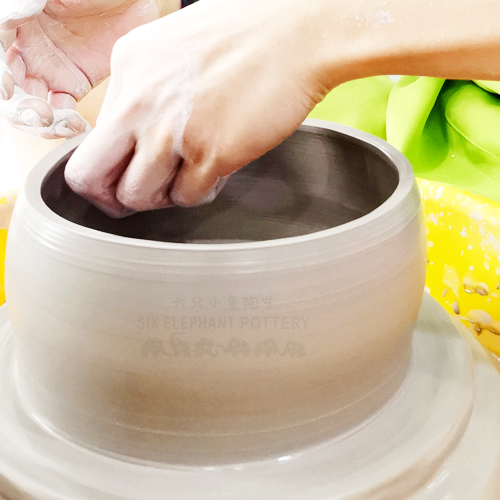 A61【Classic】Wheel Throwing | Six Trees Art & Pottery