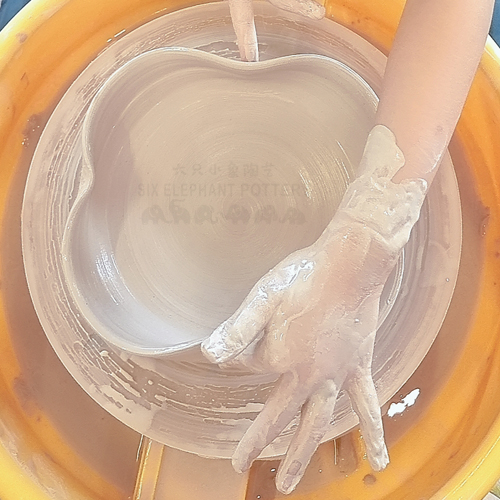 A61【Classic】Wheel Throwing | Six Trees Art & Pottery