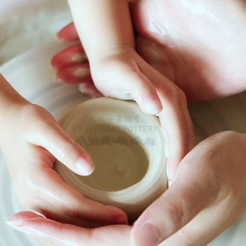 Six Trees Art & Pottery | A62【Little Potter】Wheel throwing